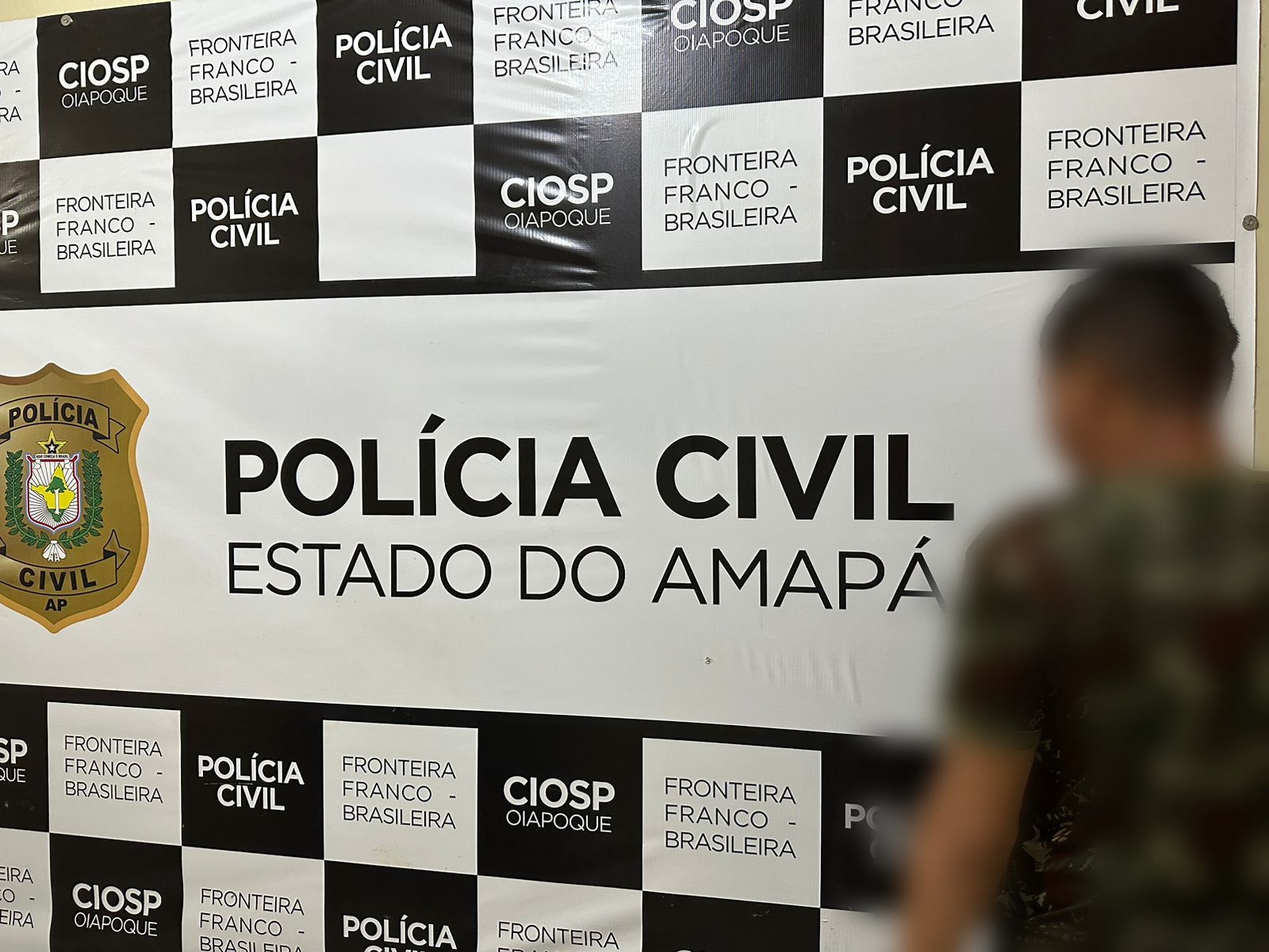 EM OIAPOQUE, POLÍCIA CIVIL PRENDE INDIVÍDUO EM FLAGRANTE POR FURTO, PERSEGUIÇÃO E DESCUMPRIMENTO DE MEDIDA PROTETIVA